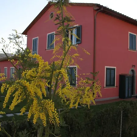 Farma Casa Rosa Lucca